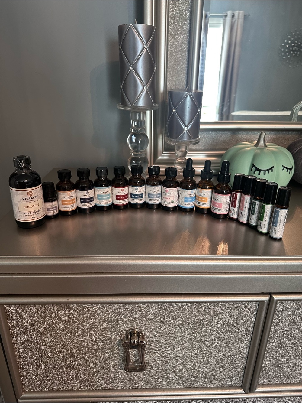 Essential Oil Set (18 oils) New - Picture 2 of 8